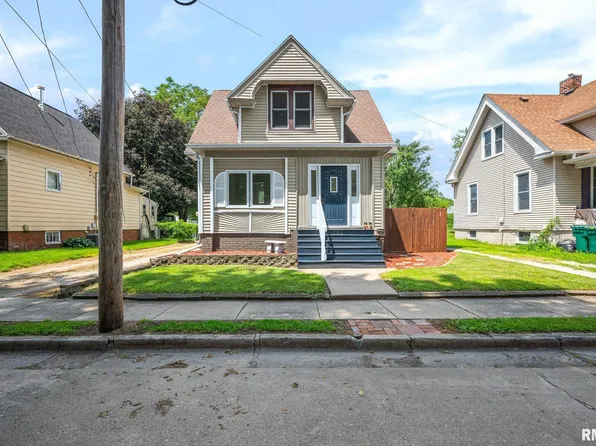 798 Pine St, Galesburg, IL 61401