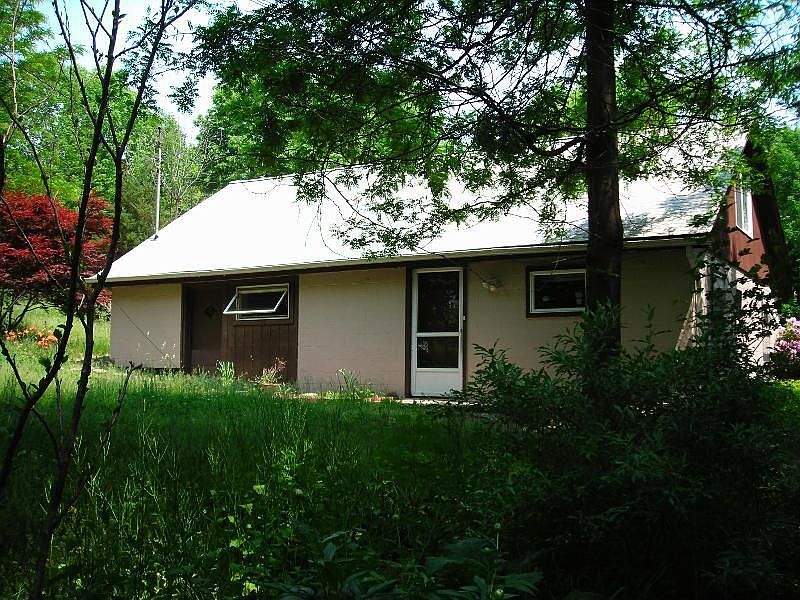 1st image of 12 Koutney Ln