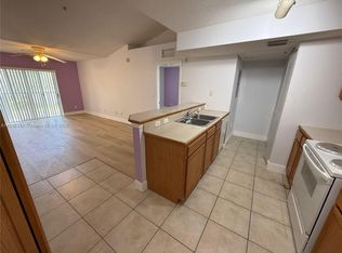 9907 Westwood Dr UNIT 21-2, Tamarac, FL 33321