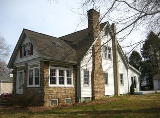 4 Oakbourne Rd, West Chester, PA 19382