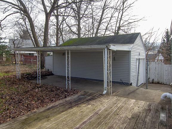 4th image of 1415 Leonora Ave