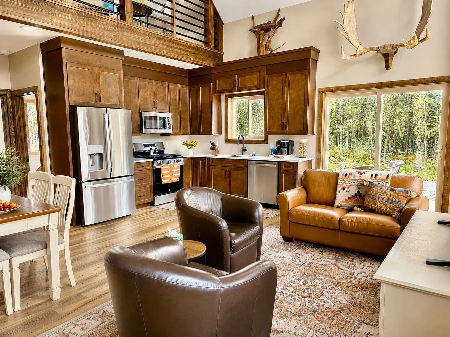 Like New Seasonal Rental — Photo 2