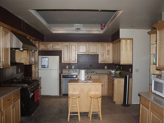 4th image of 4255 W Pink Cliffs Vista Dr