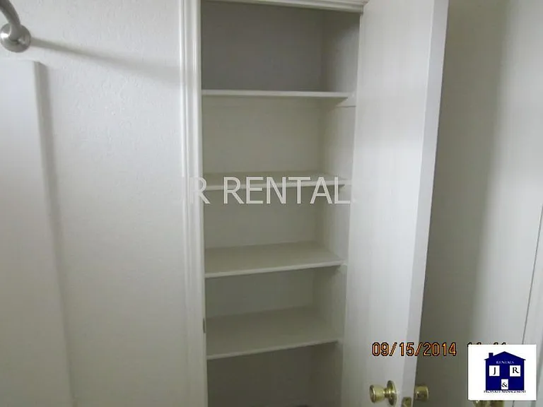 3909 Deputy Dr — Photo 27