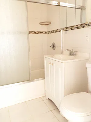 Rented by NY Space Finders Inc. | media 7
