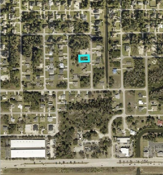 2nd image of 831 Angelo AVE