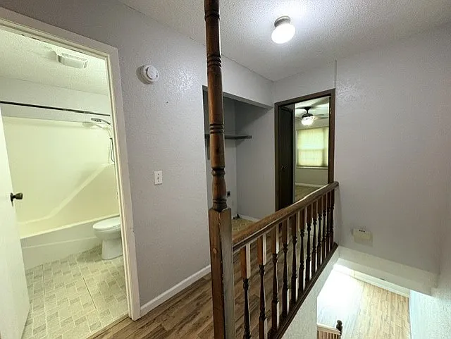 415 Colleen Dr — Photo 12