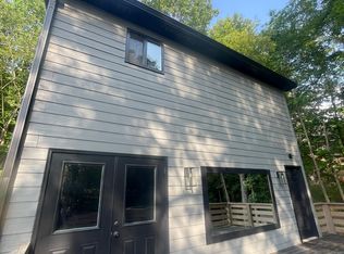 1017 River Rd, Greer, SC 29651