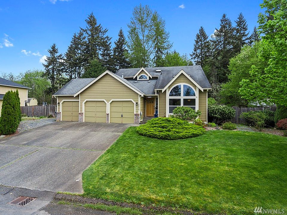 1st image of 22715 129th Avenue Ct E