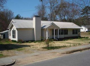 435 Adamson Ave, Carrollton, GA 30117