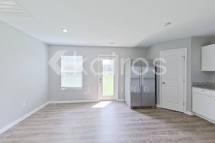 861 Vistamount Path — Photo 10