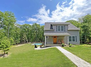 9 Magnolia Trl, West Hurley, NY 12491