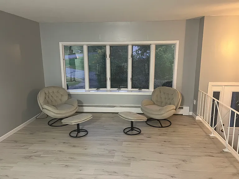 101 Landmark Dr #A — Photo 9