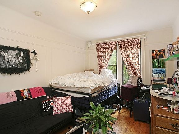 2nd image of 49 Willow St APT 3F