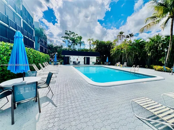 1021 Mockingbird Ln APT 215, Fort Lauderdale, FL 33324