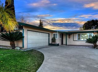 2115 College Ave, Costa Mesa, CA 92627