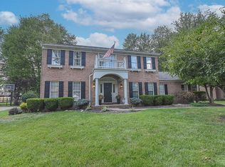 4275 Wellington Dr, Cincinnati, OH 45245