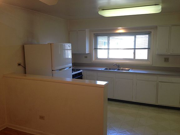 4th image of 8046 Knox Ave APT 3D