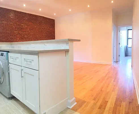 Rented by Bohemia Realty Group | media 26