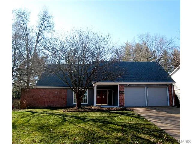 15334 Golden Rain Dr photo 1
