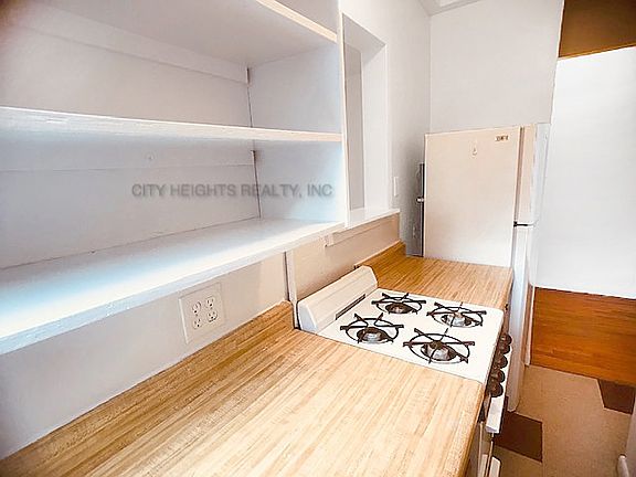 2nd image of 329 E 14th St #3AA