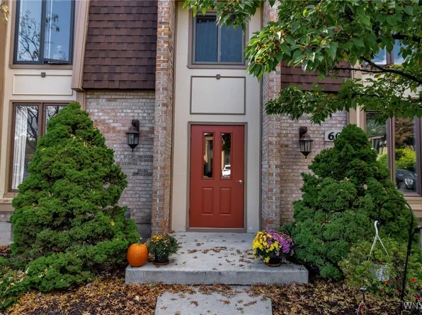 60 Groton Dr APT 3, Amherst, NY 14228