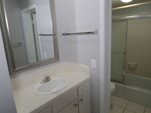 3rd image of 10715 O St #10733-22
