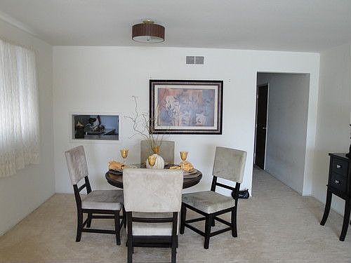 4th image of 78 Carleton Ave