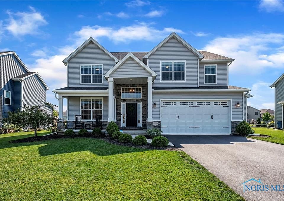 1st image of 25190 Saddle Horn Dr