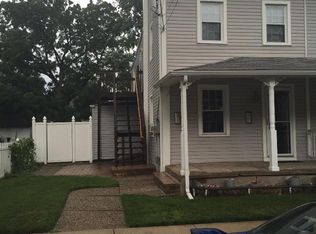 408 Buttonwood St, Delanco, NJ 08075