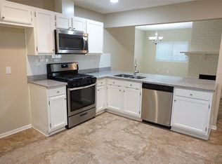 215 Sandpebble Dr, Spring, TX 77381