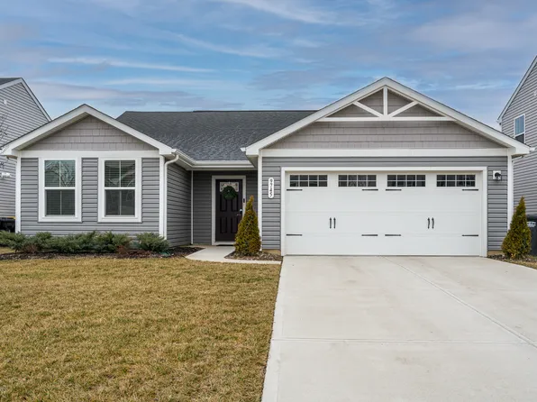 9745 Oak Grove Dr, Pendleton, IN 46064