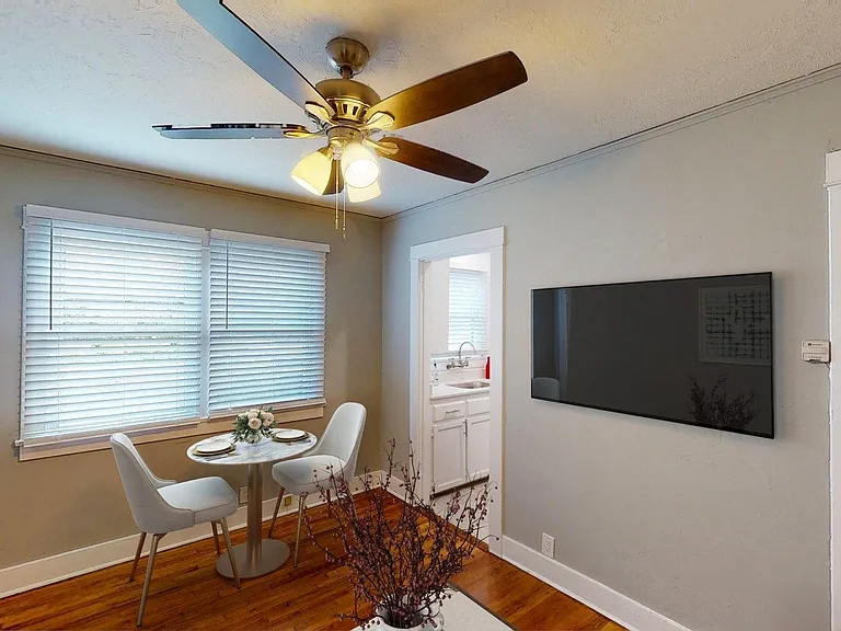 11676 Darlington Ave — Photo 17