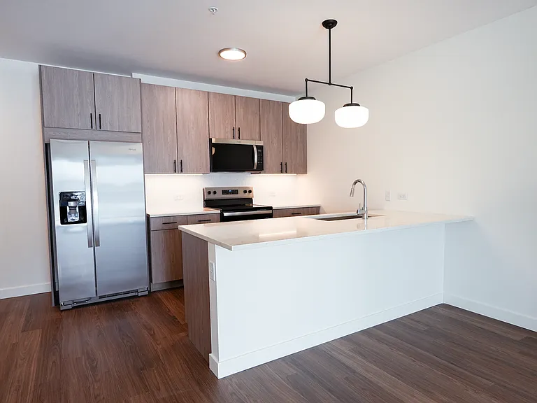 Galewood Residences — Photo 9