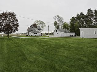 52922 County Road 653, Paw Paw, MI 49079