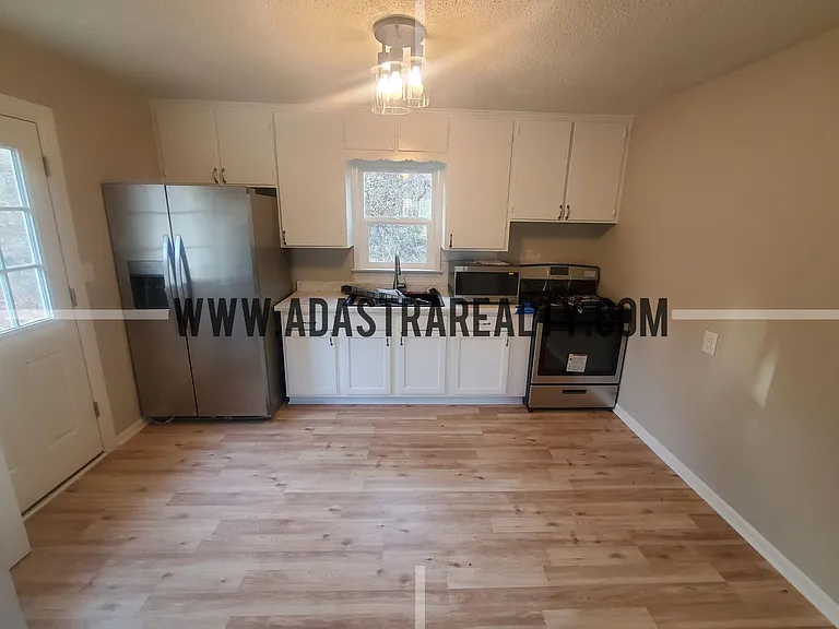 3444 N 59th St — Photo 15