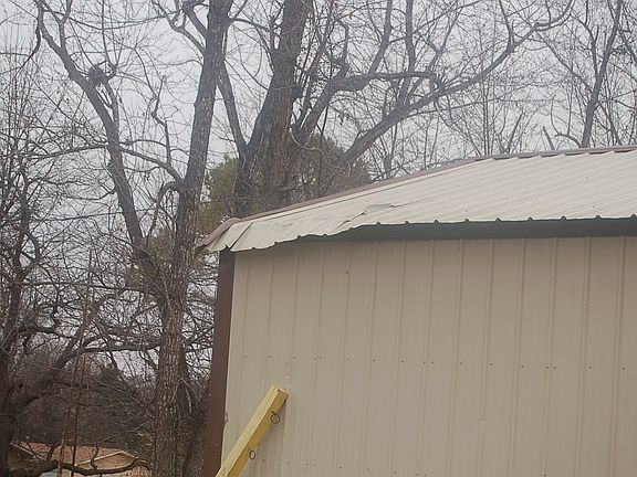some bending at SW corner