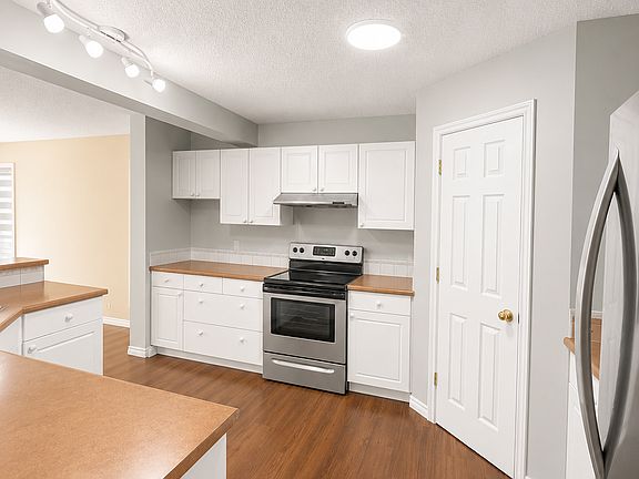 4th image of 3553 23rd St NW #1