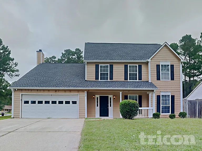 4549 Aladdin Ct — Photo 2