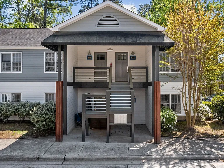 943 Morreene Rd — Photo 17