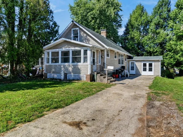 230 S Mulberry St, Rising Sun, IN 47040