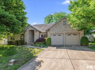 4332 Creek Dr, Springfield, IL 62711