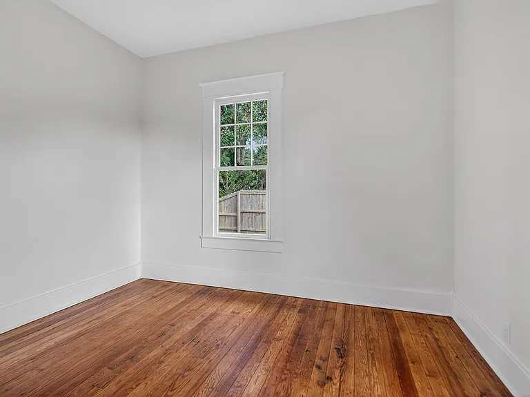 1420 N 9th Ave — Photo 30