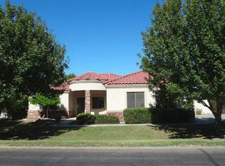 2904 E Desert Ln, Phoenix, AZ 85042