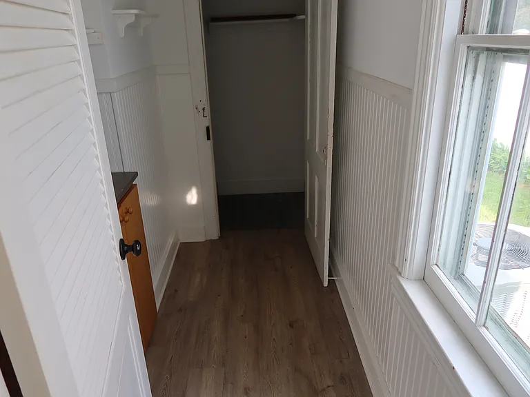 904 Arnold Ave — Photo 23