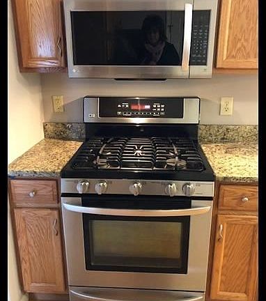 5th image of 8042 Laurelwood Dr
