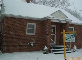 1319 Court St, Beatrice, NE 68310