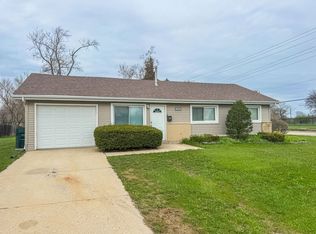 10 W Thacker St, Hoffman Estates, IL 60169