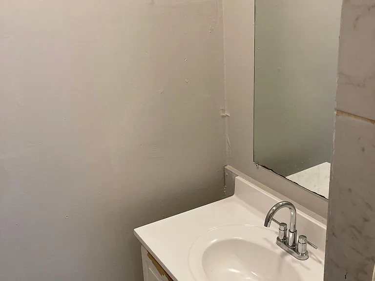 384 Edgewood Ave SE #UPPER — Photo 16
