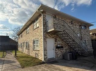 4524 Herrmann St, Metairie, LA 70006
